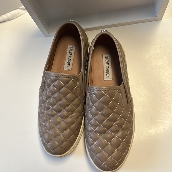 💥Steve Madden Brown gray color - Picture 8 of 8